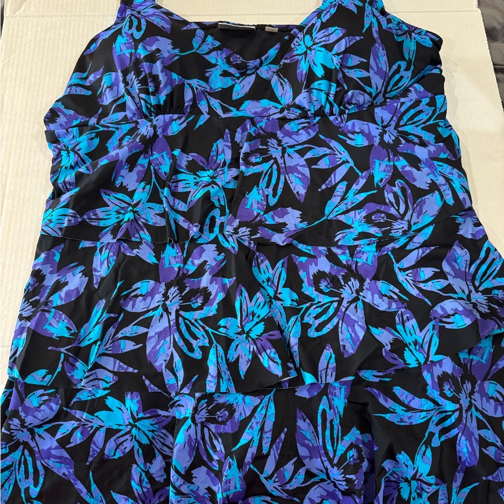 “Avenue” swim dress 👗 Sz 24